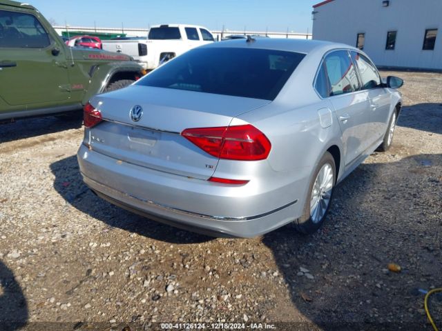 1VWBS7A3XGC006673 Volkswagen Passat 1.8t Se