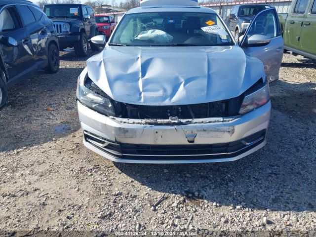 1VWBS7A3XGC006673 Volkswagen Passat 1.8t Se