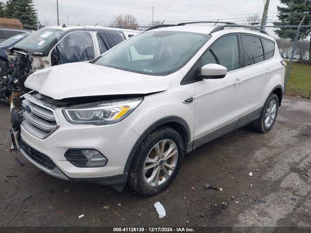 1FMCU9G95HUE15289 Ford ESCAPE SE