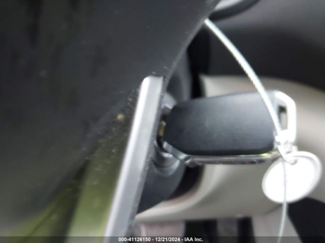 KNDJ23AU2L7730330 KIA SOUL LX