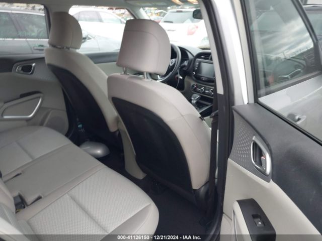 KNDJ23AU2L7730330 KIA SOUL LX
