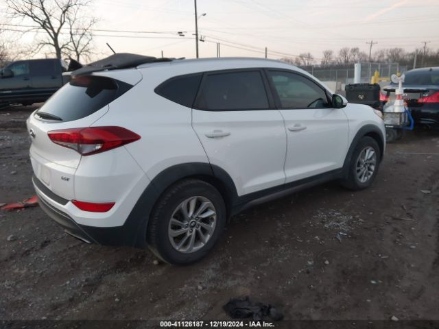 KM8J33A28GU228128 Hyundai Tucson Eco