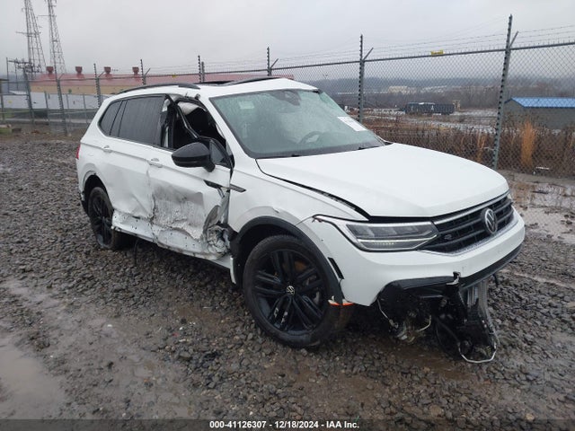 3VV8B7AX6NM039523 Volkswagen Tiguan 2.0t Se R-line Black