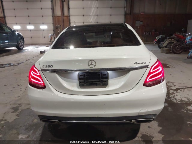 55SWF4KBXFU094945 Mercedes-Benz C 300 4matic/luxury 4matic/sport 4matic