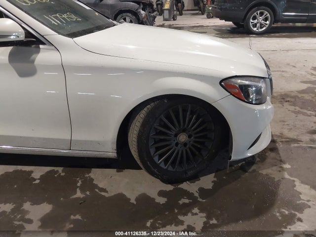 55SWF4KBXFU094945 Mercedes-Benz C 300 4matic/luxury 4matic/sport 4matic