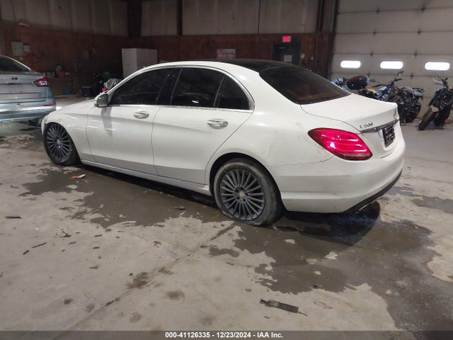 55SWF4KBXFU094945 Mercedes-Benz C 300 4matic/luxury 4matic/sport 4matic