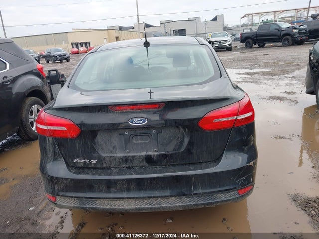 Ford FOCUS S 2017 1FADP3E21HL338953 Image 16