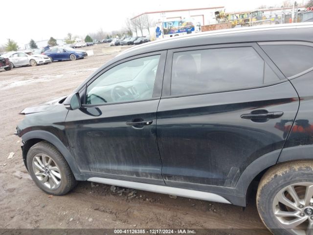 KM8J3CA43HU469971 Hyundai Tucson Se Plus