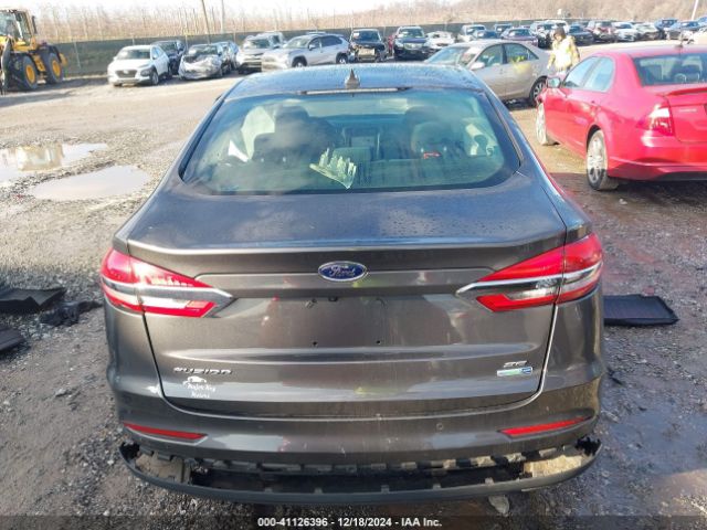 3FA6P0T99KR270479 Ford FUSION SE