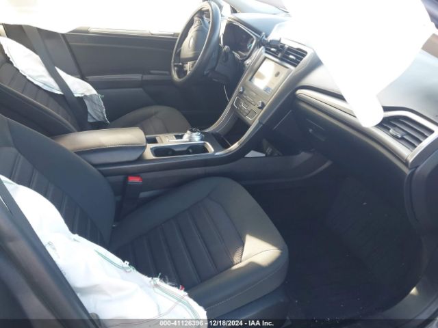 3FA6P0T99KR270479 Ford FUSION SE