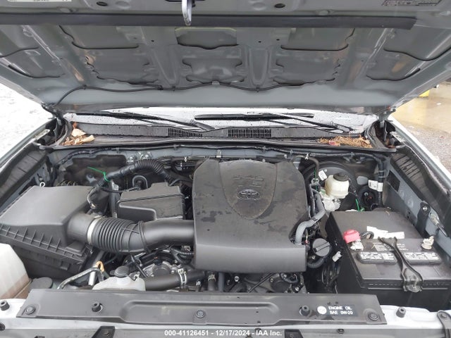 3TMGZ5AN5JM172907 Toyota Tacoma Limited