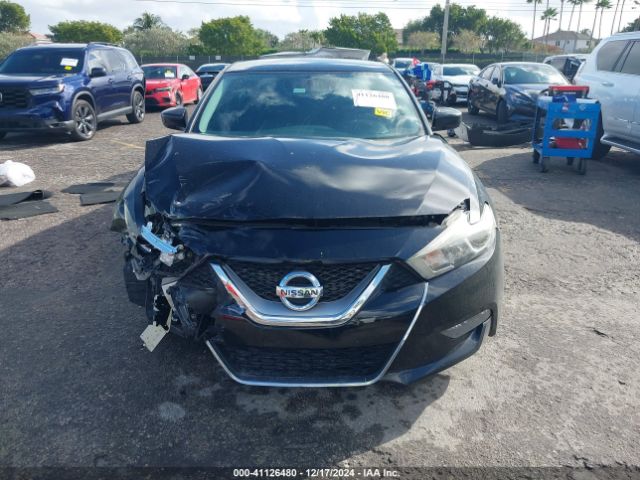 1N4AA6AP3GC398495 Nissan Maxima 3.5 S