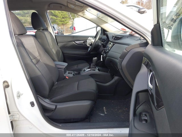 Nissan ROGUE S 2017 KNMAT2MV2HP617321 Image 5