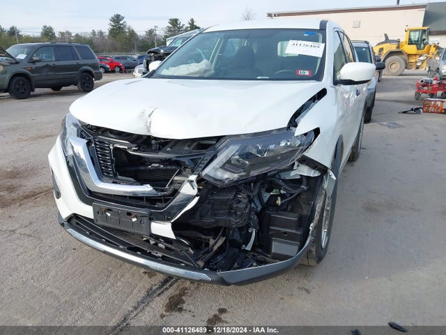Nissan ROGUE S 2017 KNMAT2MV2HP617321 Image 6