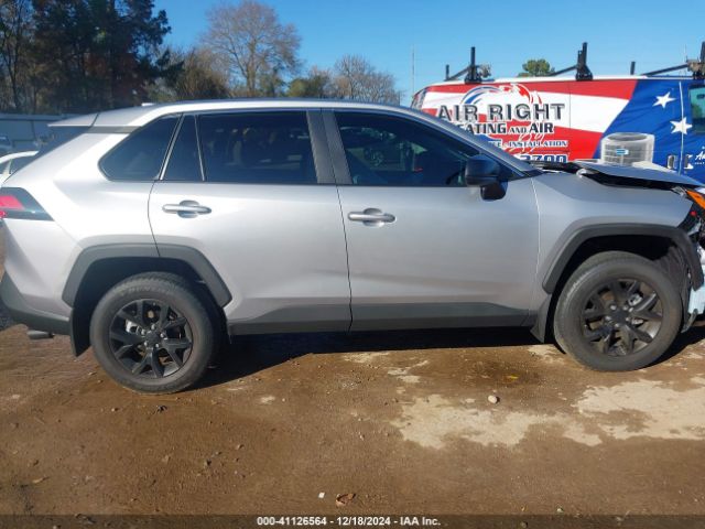 2T3H1RFV7RC295924 Toyota RAV4 LE