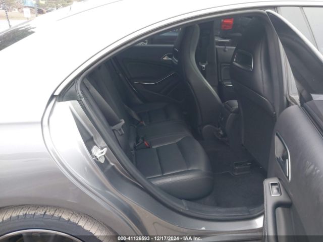 WDDSJ4GB7EN130975 Mercedes-Benz CLA 250 4MATIC