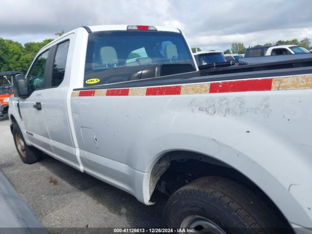 1FT7X2ATXHEB45382 Ford F-250 Xl