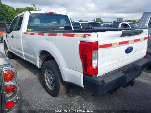1FT7X2ATXHEB45382 Ford F-250 Xl