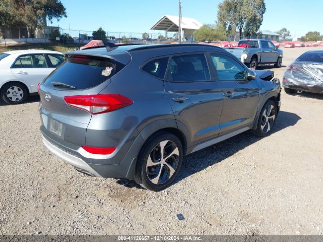 KM8J33A22JU623798 Hyundai Tucson Value
