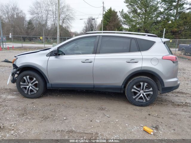 JTMZFREV6JJ175170 Toyota RAV4 LE