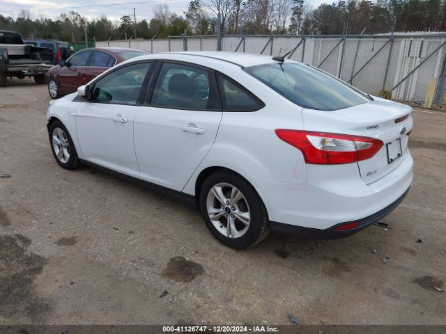 1FADP3F26EL403063 Ford FOCUS SE