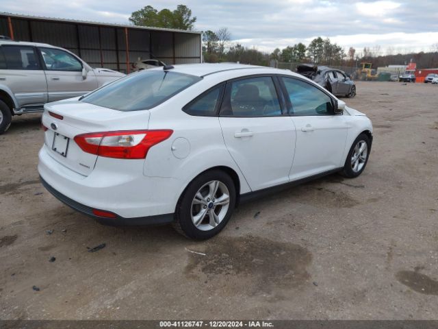 1FADP3F26EL403063 Ford FOCUS SE