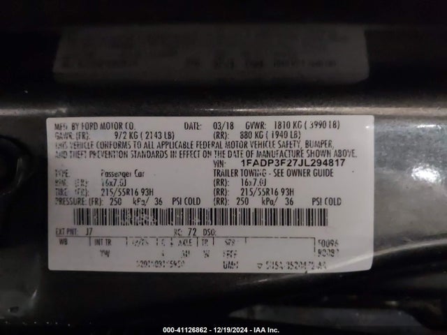 1FADP3F27JL294817 Ford FOCUS SE