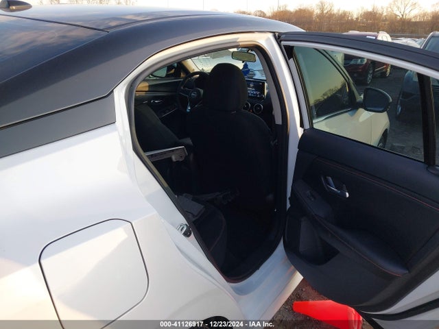 Nissan Sentra Sr Xtronic Cvt 2024 3N1AB8DV5RY333304 Image 8