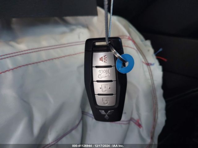 2022 MITSUBISHI OUTLANDER JA4J4VA88NZ070952 Photo 10