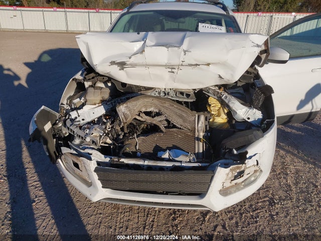 1FMCU9GX8GUC82489 Ford ESCAPE SE