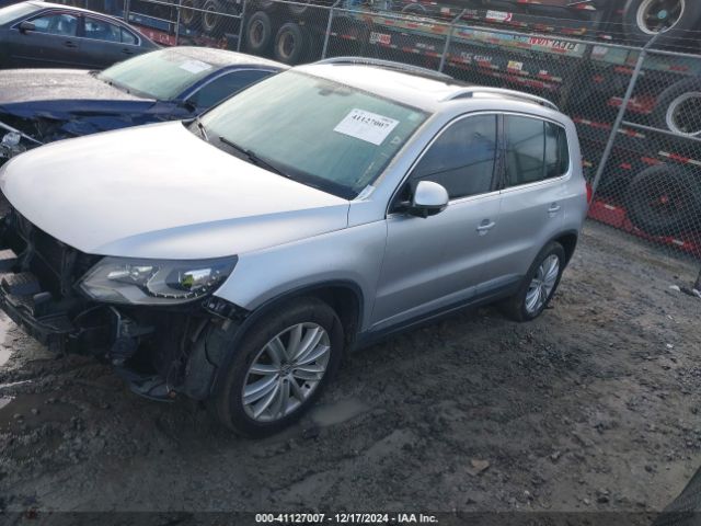 WVGAV7AX1GW606968 Volkswagen TIGUAN SE