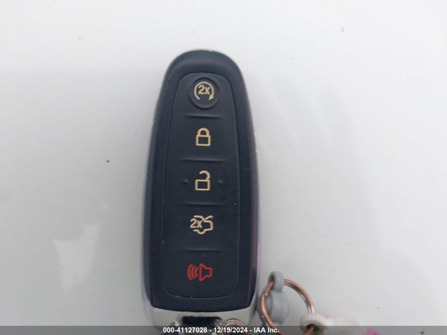 Ford TAURUS SEL 2015 1FAHP2H81FG137619 Image 11