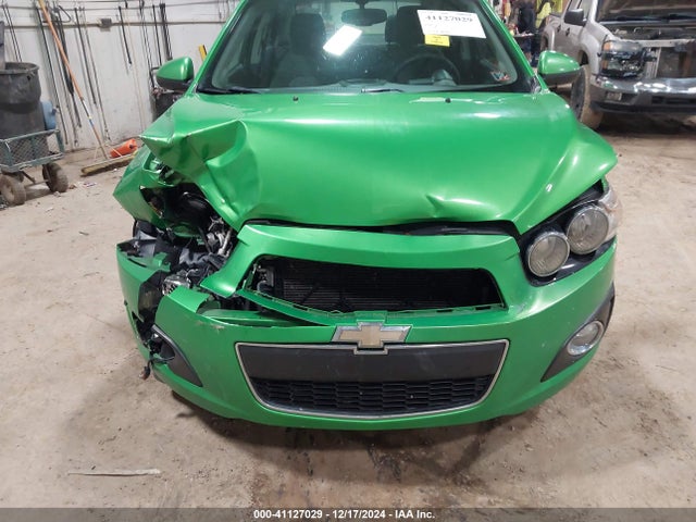 Chevrolet Sonic Lt Auto 2015 1G1JC5SG2F4125515 Image 12