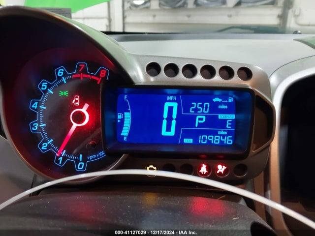 Chevrolet Sonic Lt Auto 2015 1G1JC5SG2F4125515 Image 7