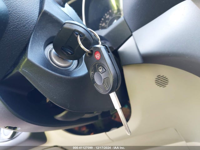 Ford ESCAPE SE 2017 1FMCU9G93HUE43978 Image 11