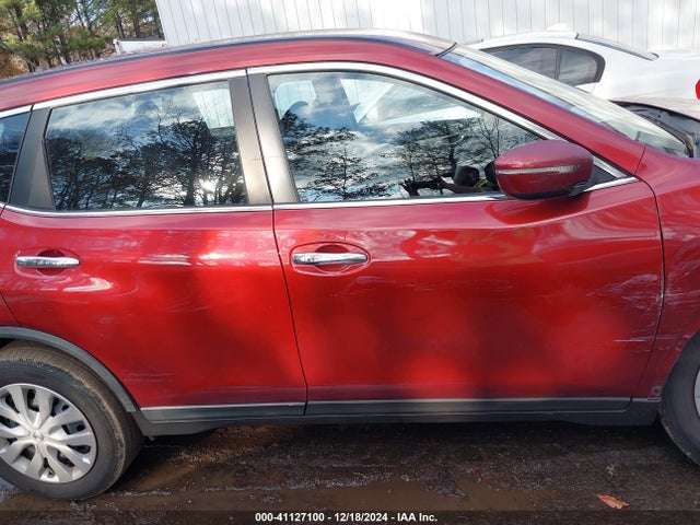 Nissan ROGUE S 2015 KNMAT2MT0FP504222 Image 13