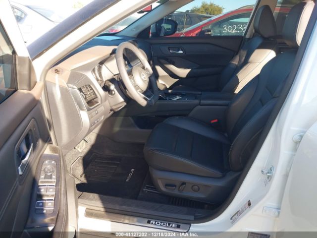 5N1BT3CA1PC910203 Nissan Rogue Sl Fwd