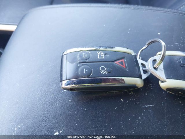 2009 JAGUAR XF SAJWA06B29HR08398 Photo 10