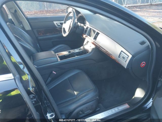 2009 JAGUAR XF SAJWA06B29HR08398 Photo 4