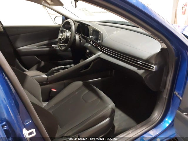 5NPLM4AG7MH017746 Hyundai ELANTRA SEL