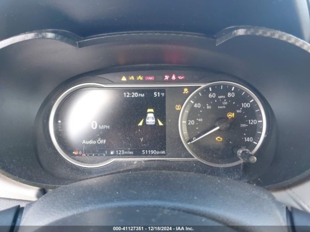3N1CN8EV8ML894861 Nissan Versa Sv Xtronic Cvt