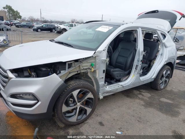 KM8J3CA21HU508815 Hyundai Tucson Limited