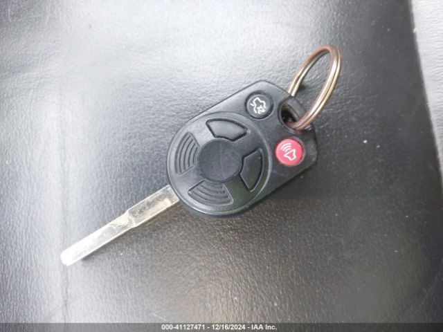 1FMCU9HD8JUA60238 Ford ESCAPE SEL
