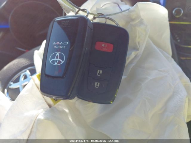 JTNKHMBX6L1089652 Toyota C-HR XLE
