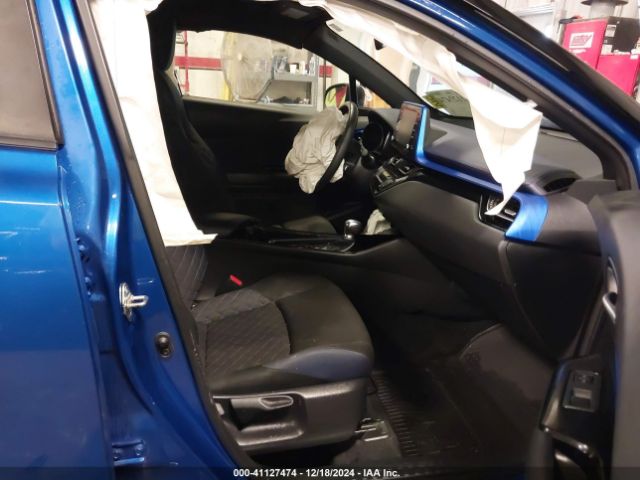 JTNKHMBX6L1089652 Toyota C-HR XLE