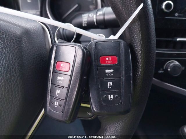 4T1R11AK8MU513856 Toyota CAMRY LE