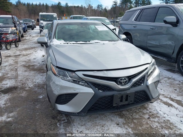 4T1B11HK2JU641688 Toyota CAMRY SE