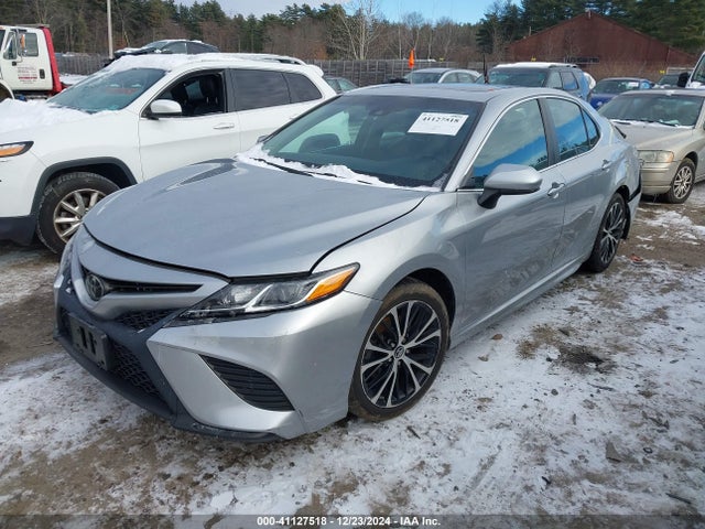 4T1B11HK2JU641688 Toyota CAMRY SE