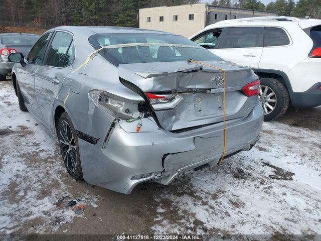 4T1B11HK2JU641688 Toyota CAMRY SE