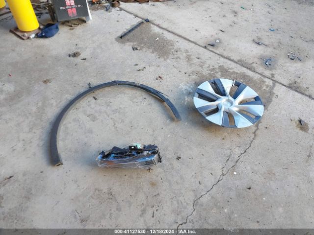7SAYGDED0PF963061 Tesla Model Y Rwd